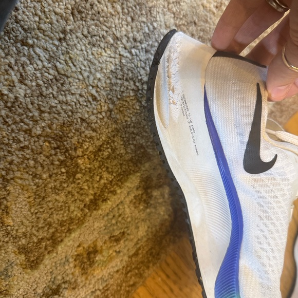 Nike Pegasus Multi colored athletic shoe- Women’s 7.5 - Picture 3 of 11